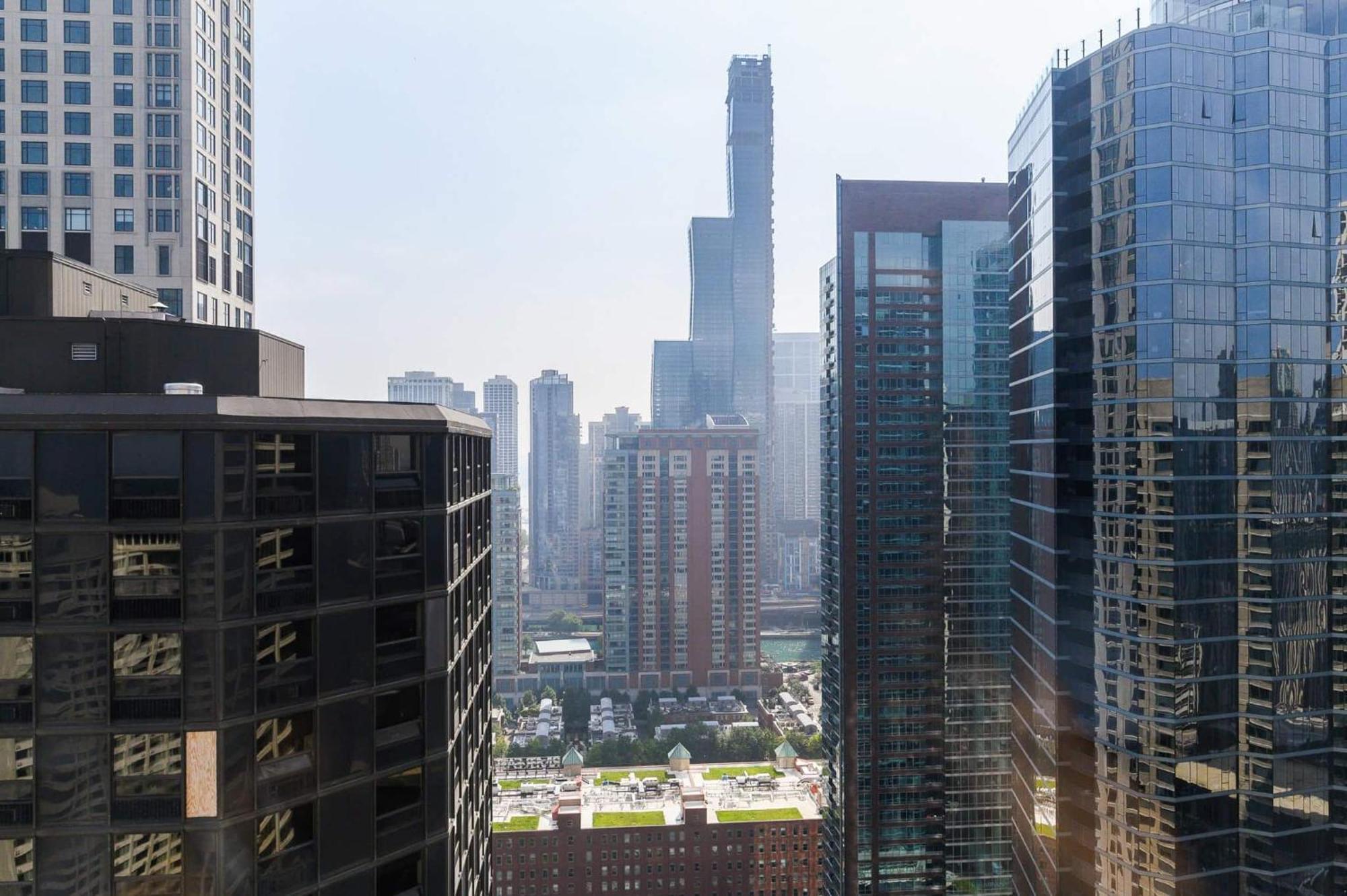 3B/3B Skyloft With Navy Pier View Gym & Pool By Envitae Chicago Exterior photo